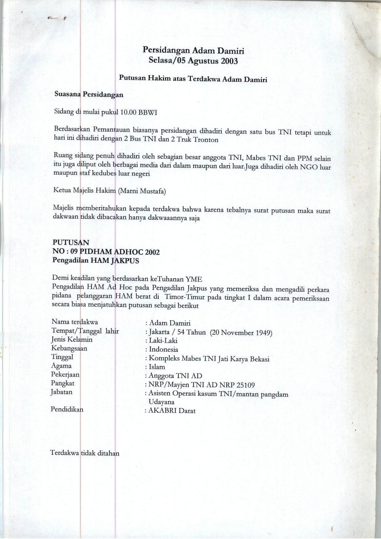 5.2.2_0004_Persidangan-Terdakwa-Adam-Damiri_Putusan-Hakim-Atas-Terdakwa-Adam-Damiri_5-Ags-2003