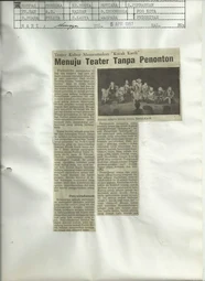 Teater Kubur mementaskan "Kucak Kacik" Menuju Teater Tanpa Penonton (Kubur Theatre Staging "Kucak-Kacik", Towards Thatre Without Spectators)